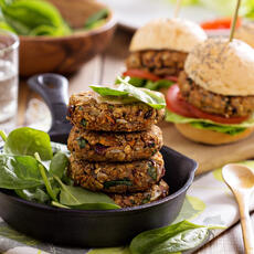 ¿Hamburguesa vegetal o queso vegano? La batalla legal detrás de los nombres que llegan al supermercado